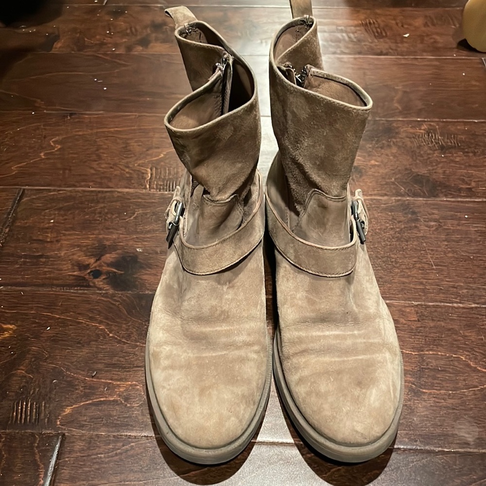 NWOT Nine West Tan Suede Boots 8 Women's Motorcycle Style Boots Never Worn Brown